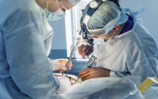 spine surgeons performing back surgery - ask your spine surgeon about the procedure