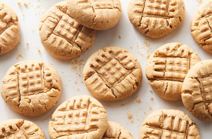 vegan peanut butter cookies from the healthy holiday recipes